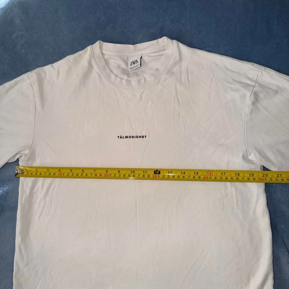 N/A zara white